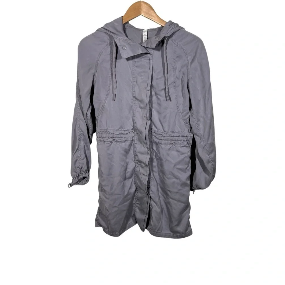 Lululemon City Stroll jacket Size 4